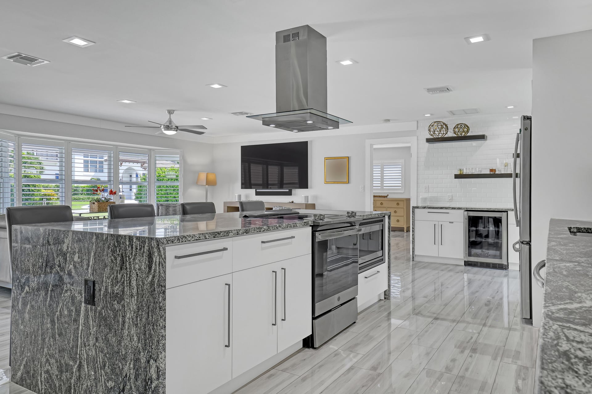 Palm Beach Isles Residence photo 22