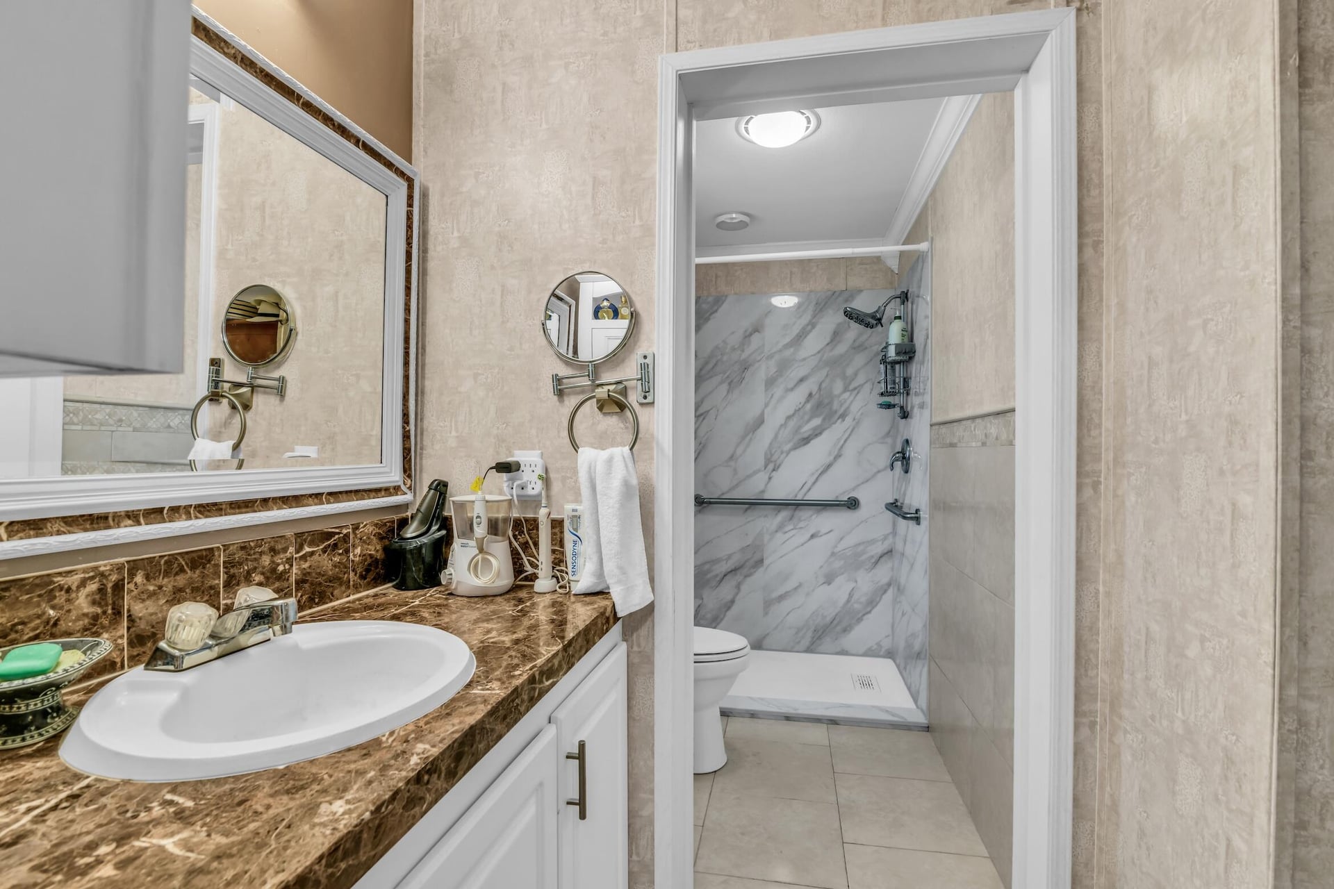 Residence photo 22