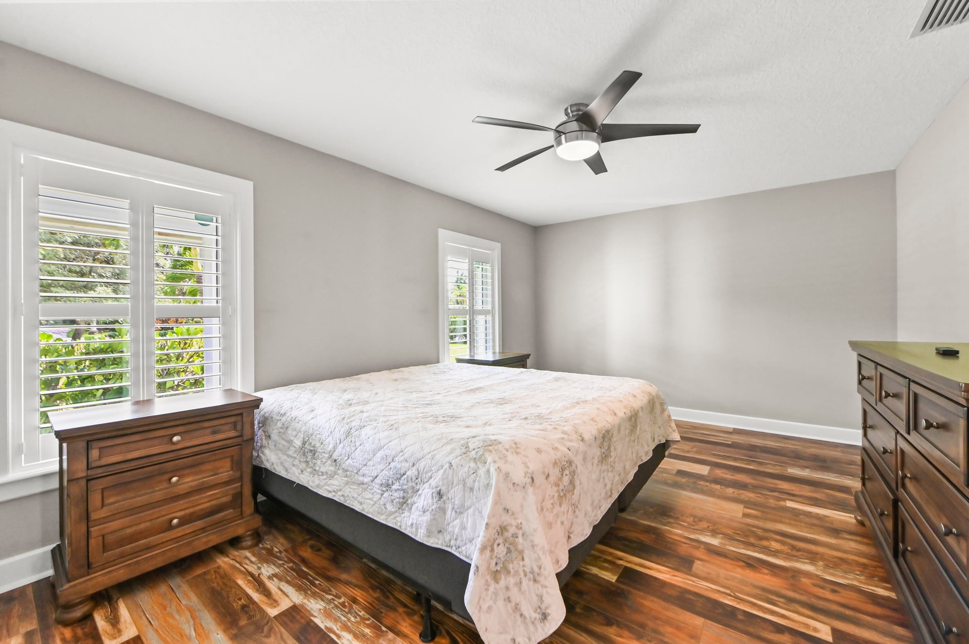 Residence photo 25