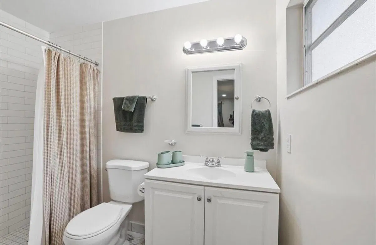  Residence photo 19