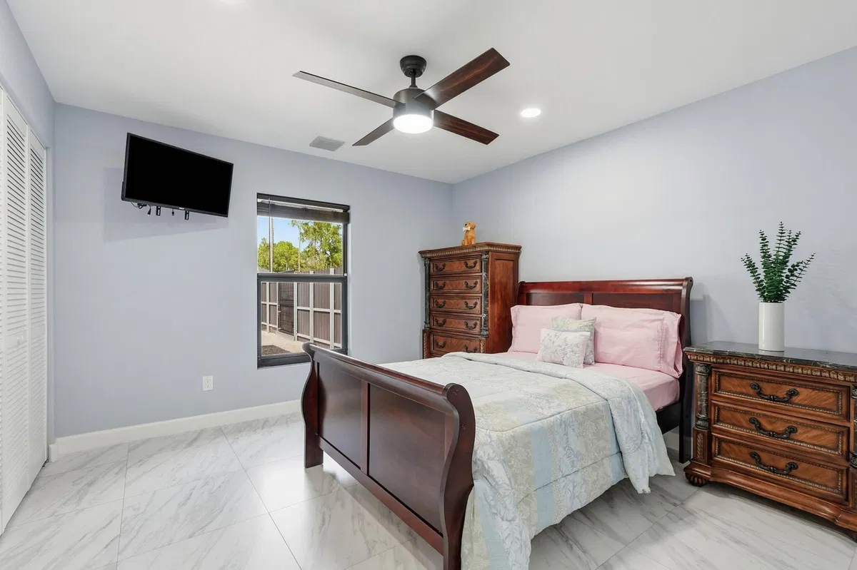 Residence photo 55