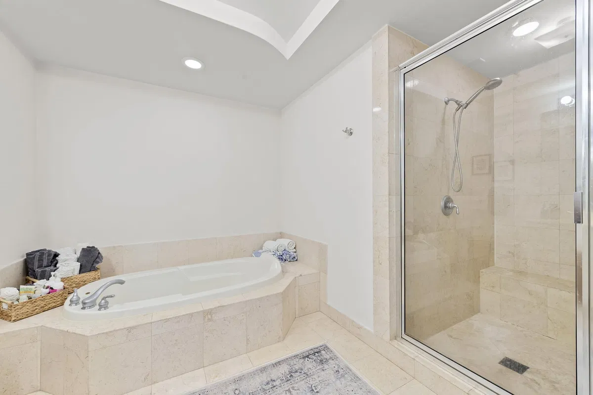 One City Plaza Unit 1123 photo 19