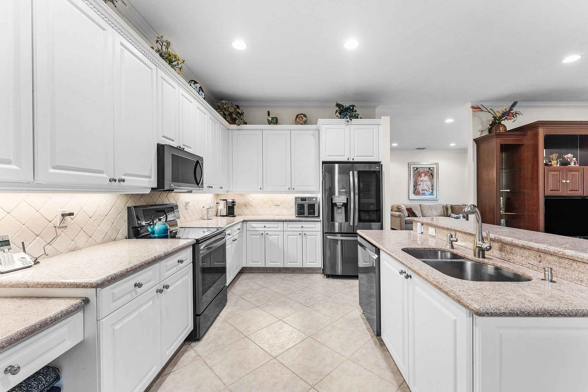  Residence photo 10
