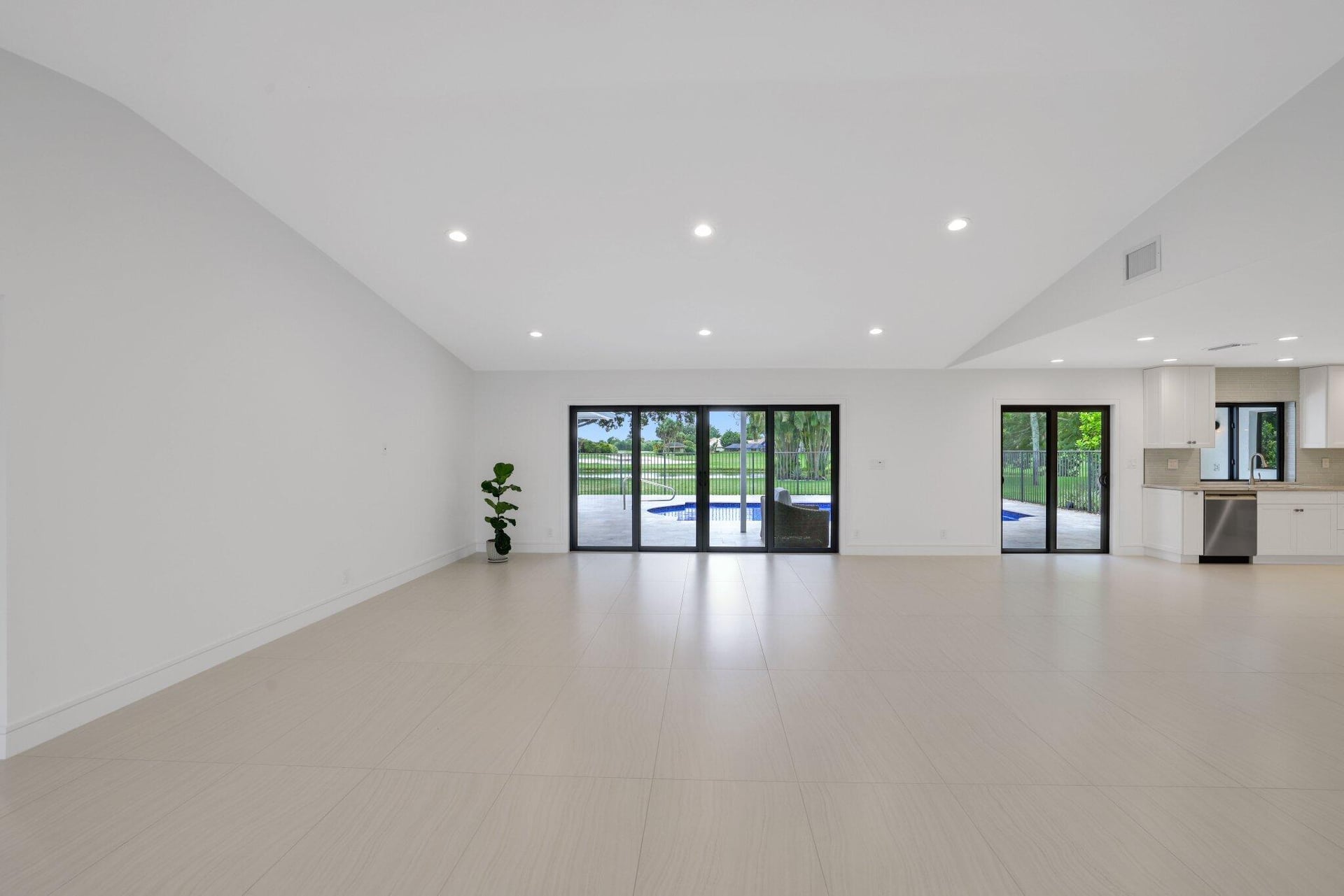 Residence photo 10