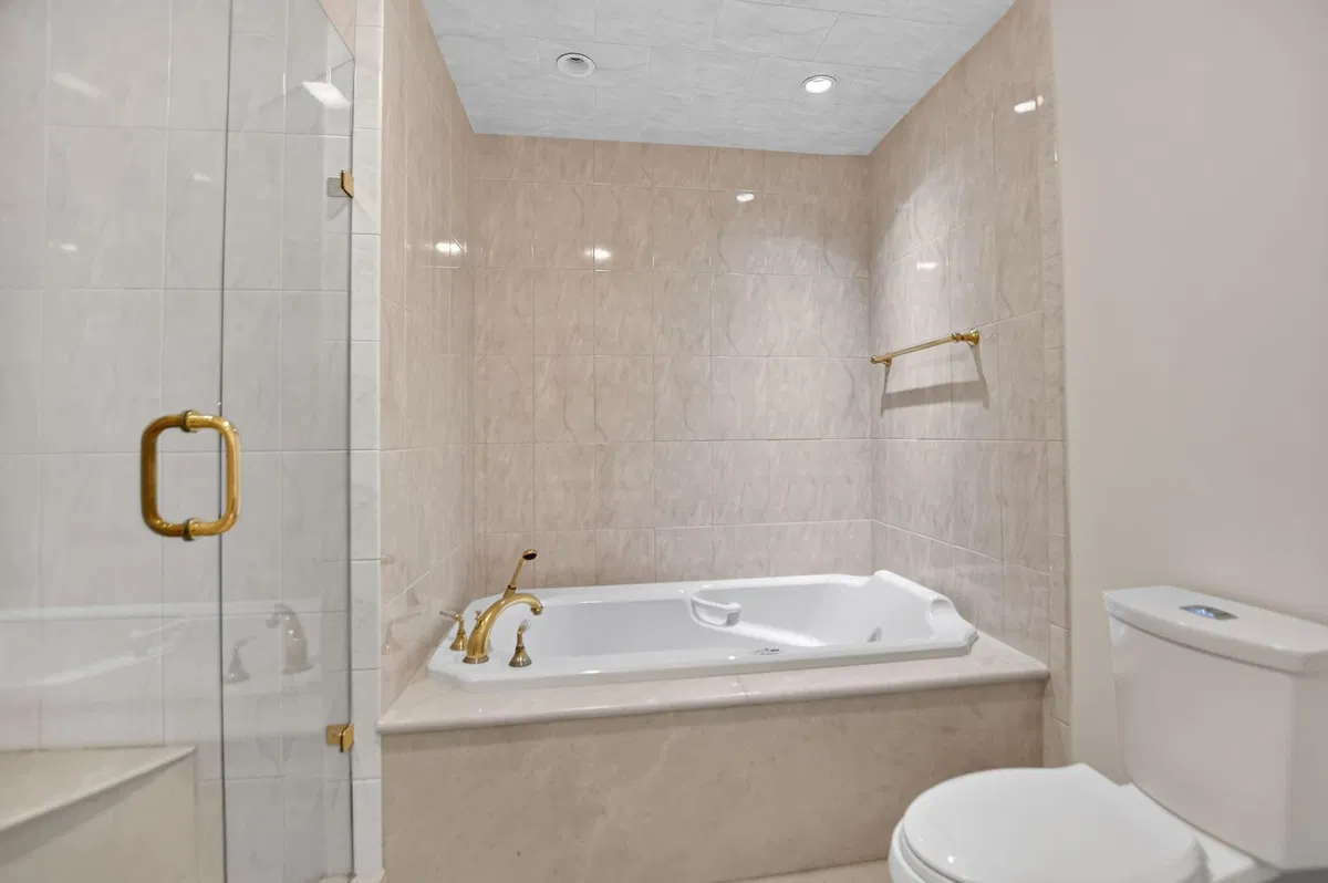  Residence photo 37