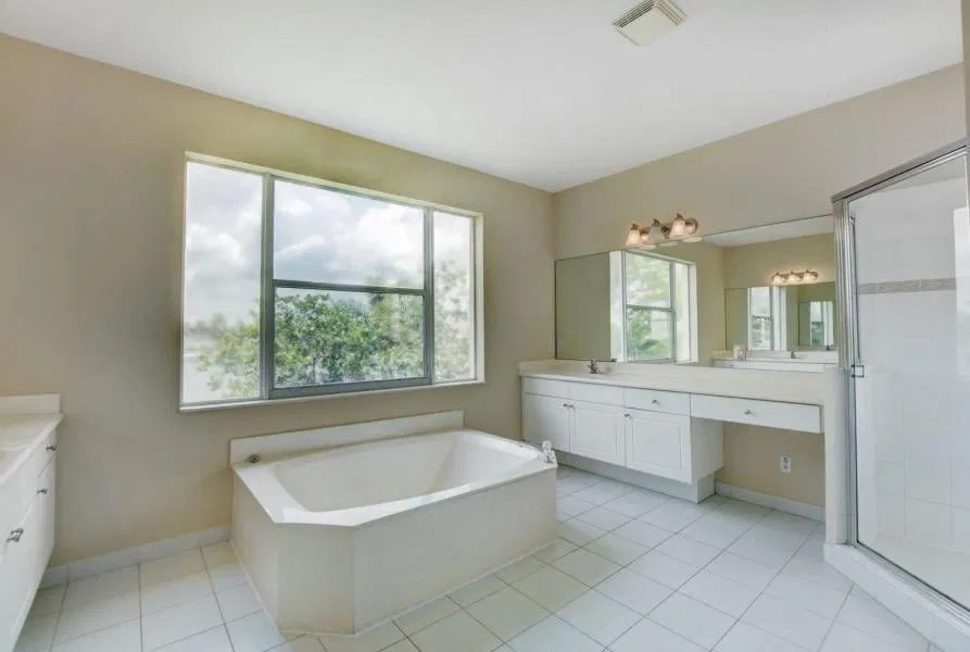 Residence photo 4