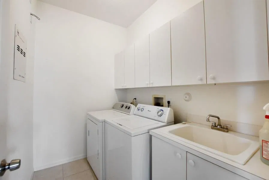 Residence photo 7