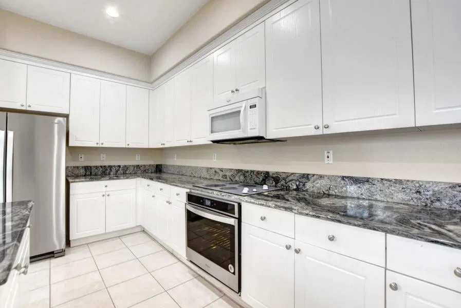 Residence photo 13