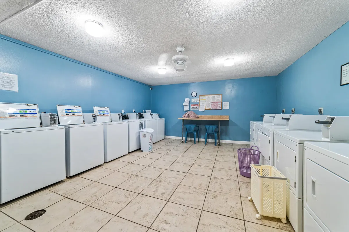Unit 307 photo 34