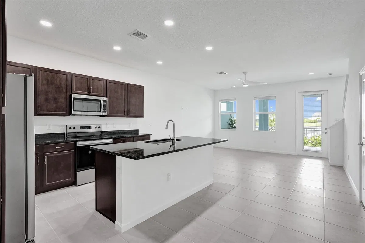 Residence photo 7