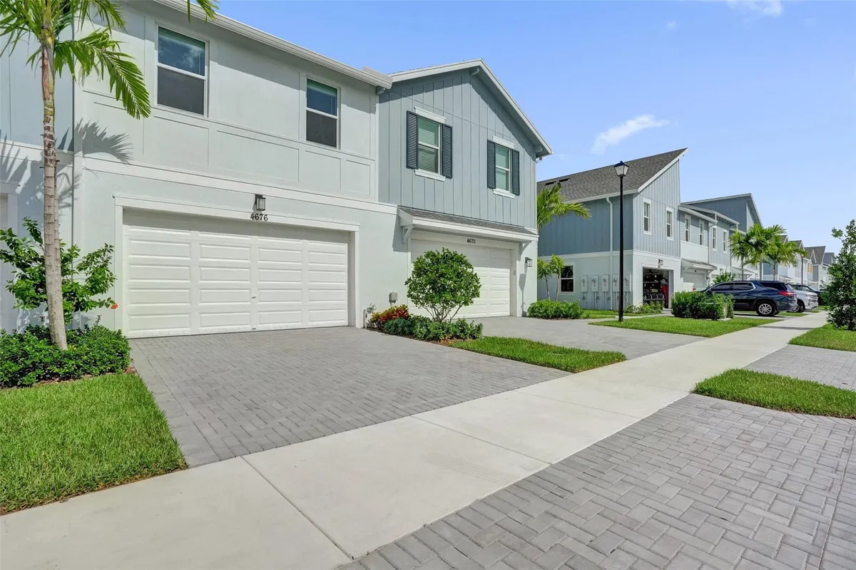 Residence photo 28