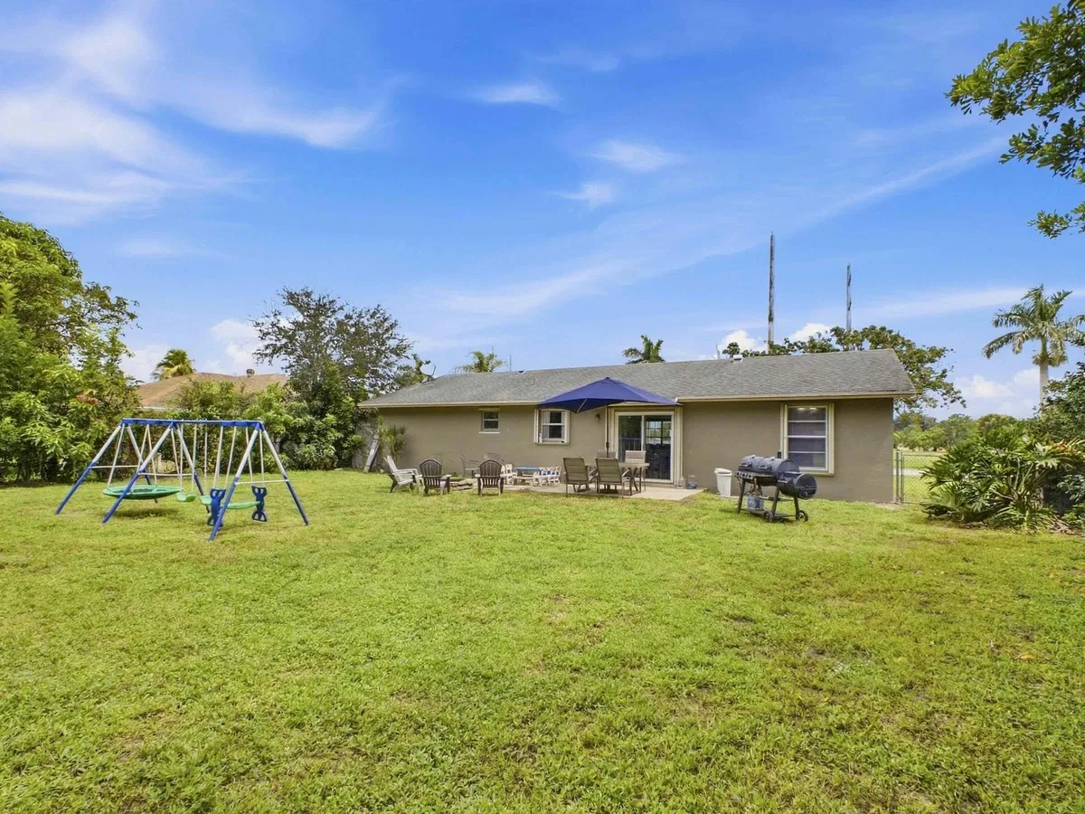 Residence photo 37