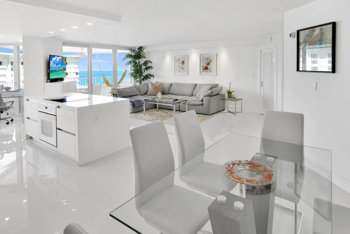 550 S Ocean Boca Unit 2203 photo 10