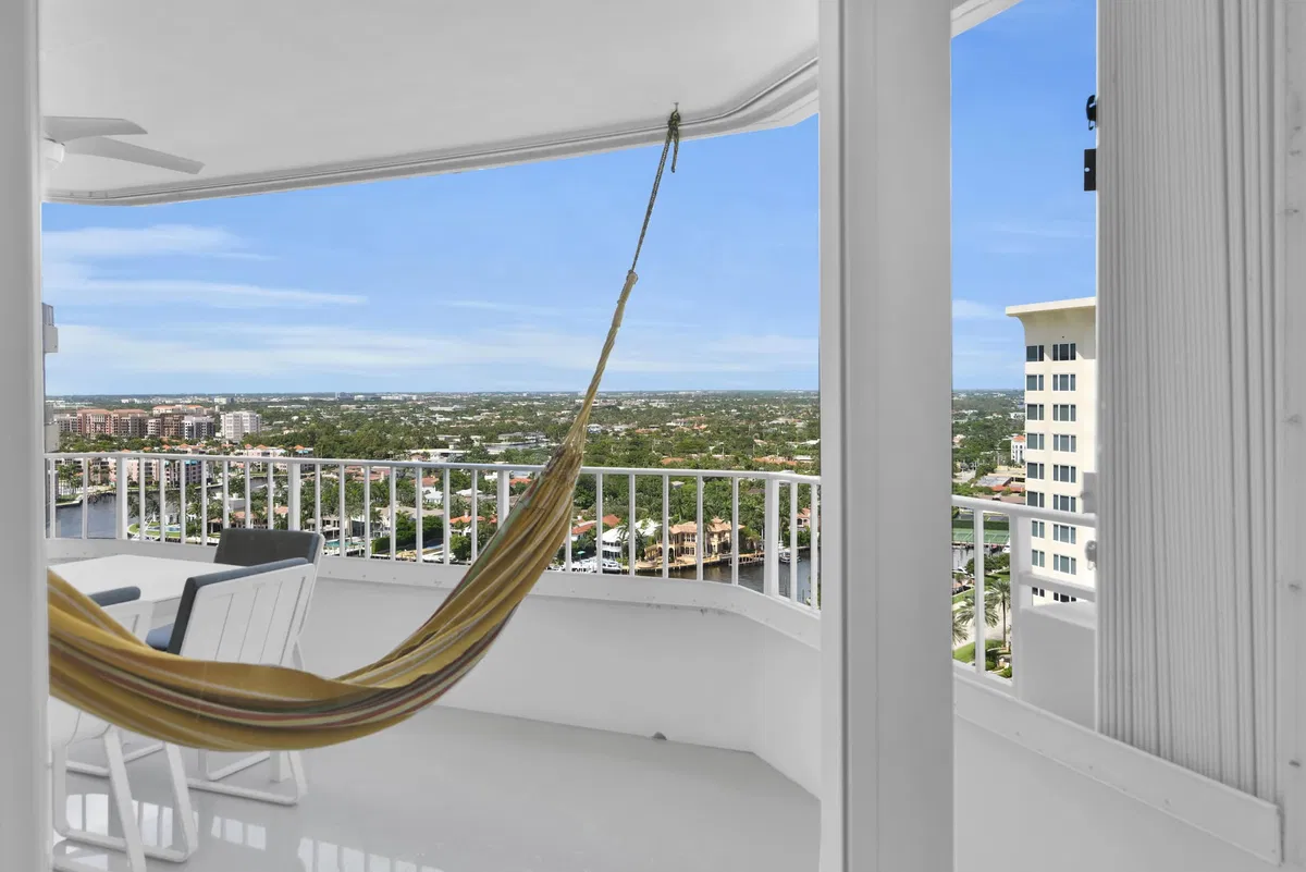 550 S Ocean Boca Unit 2203 photo 28