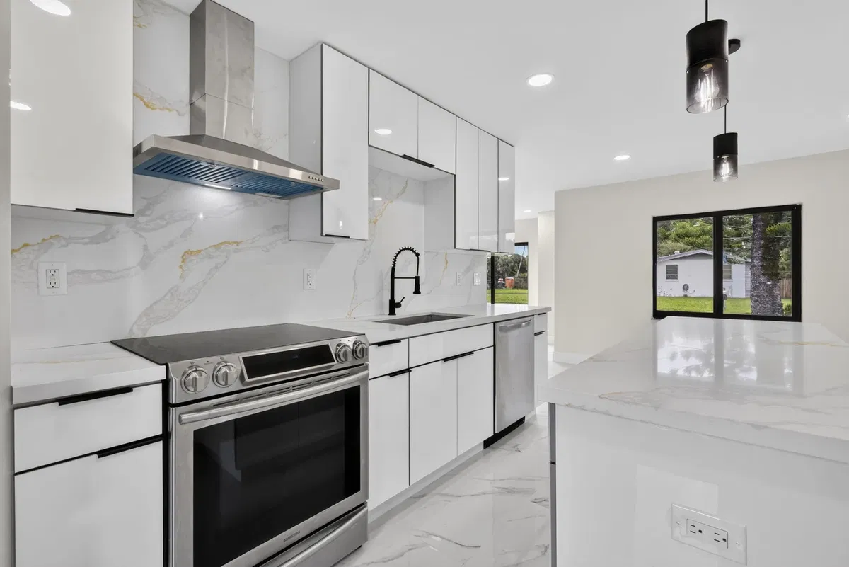  Residence photo 13