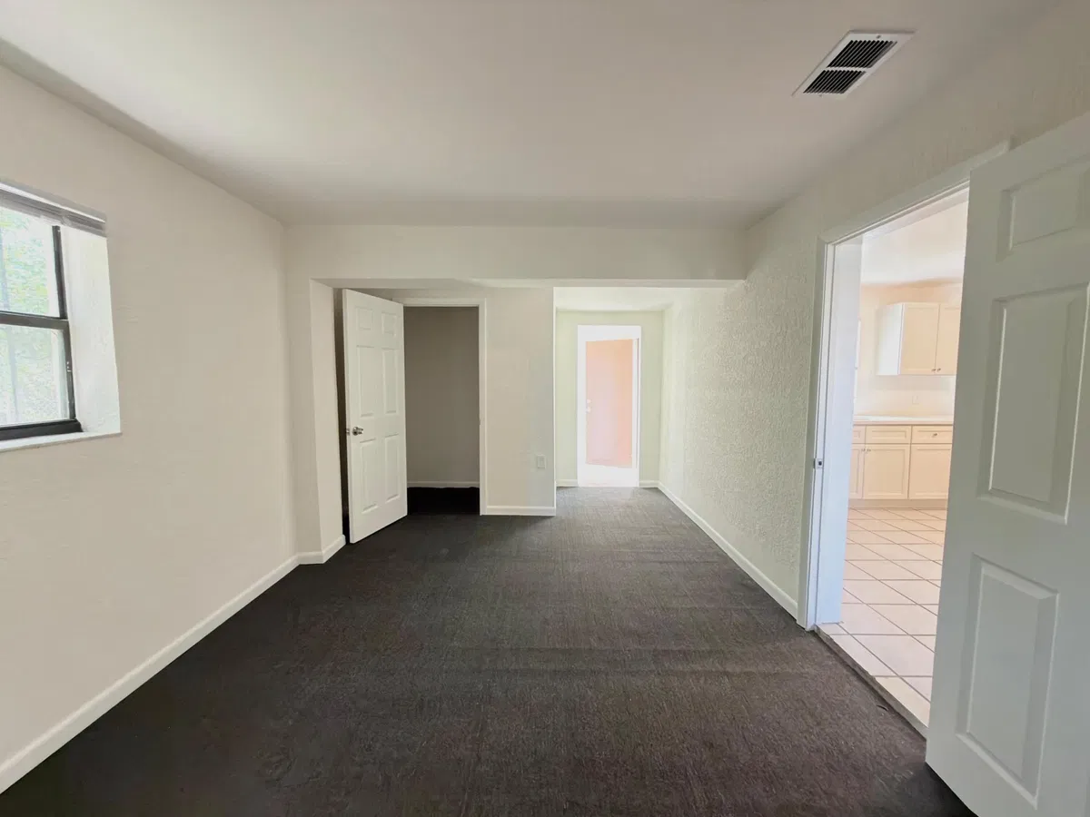 West Palm Beach Residence photo 22