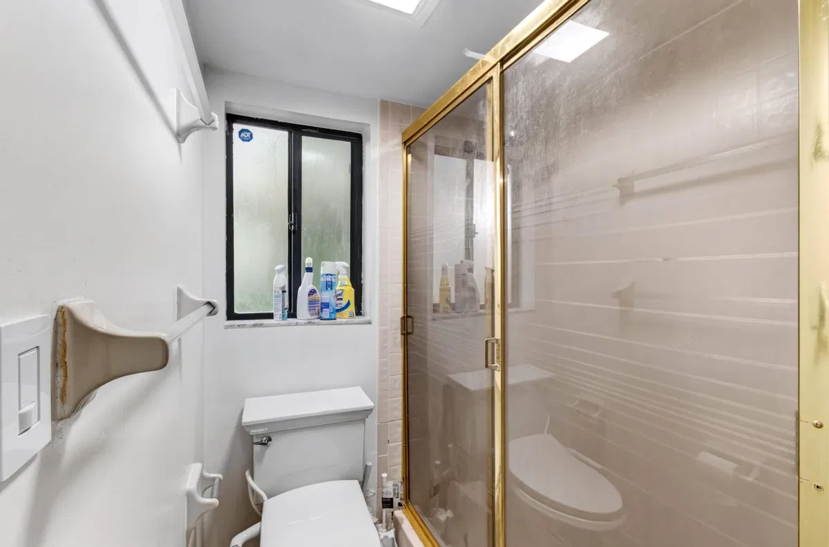 Residence photo 31