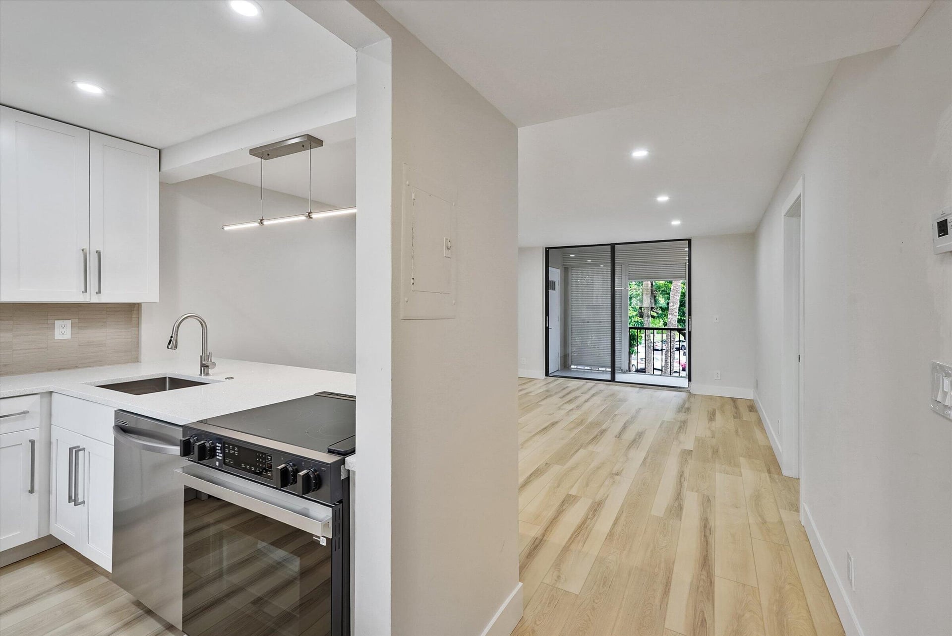  Residence photo 7