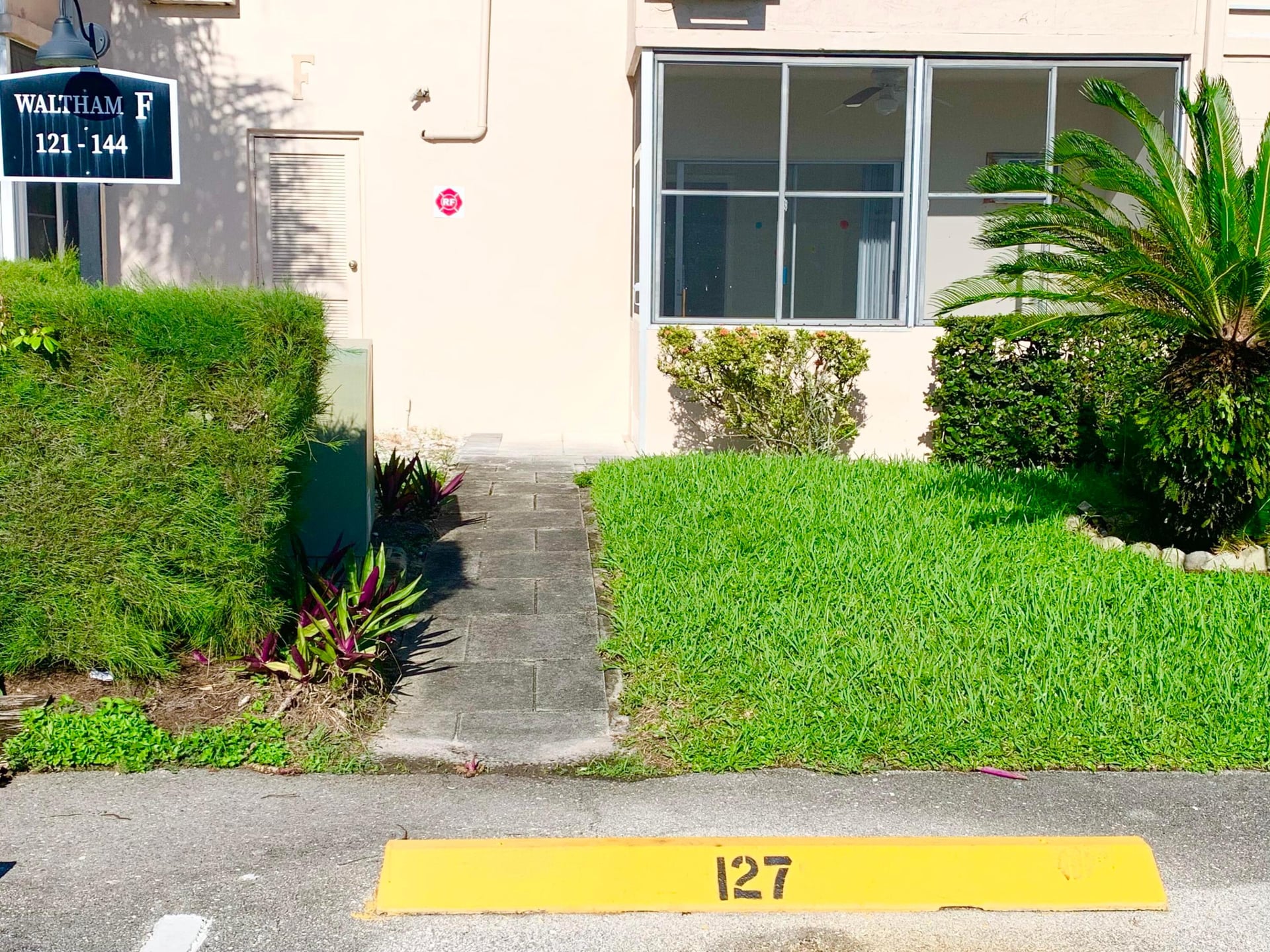 Residence photo 4