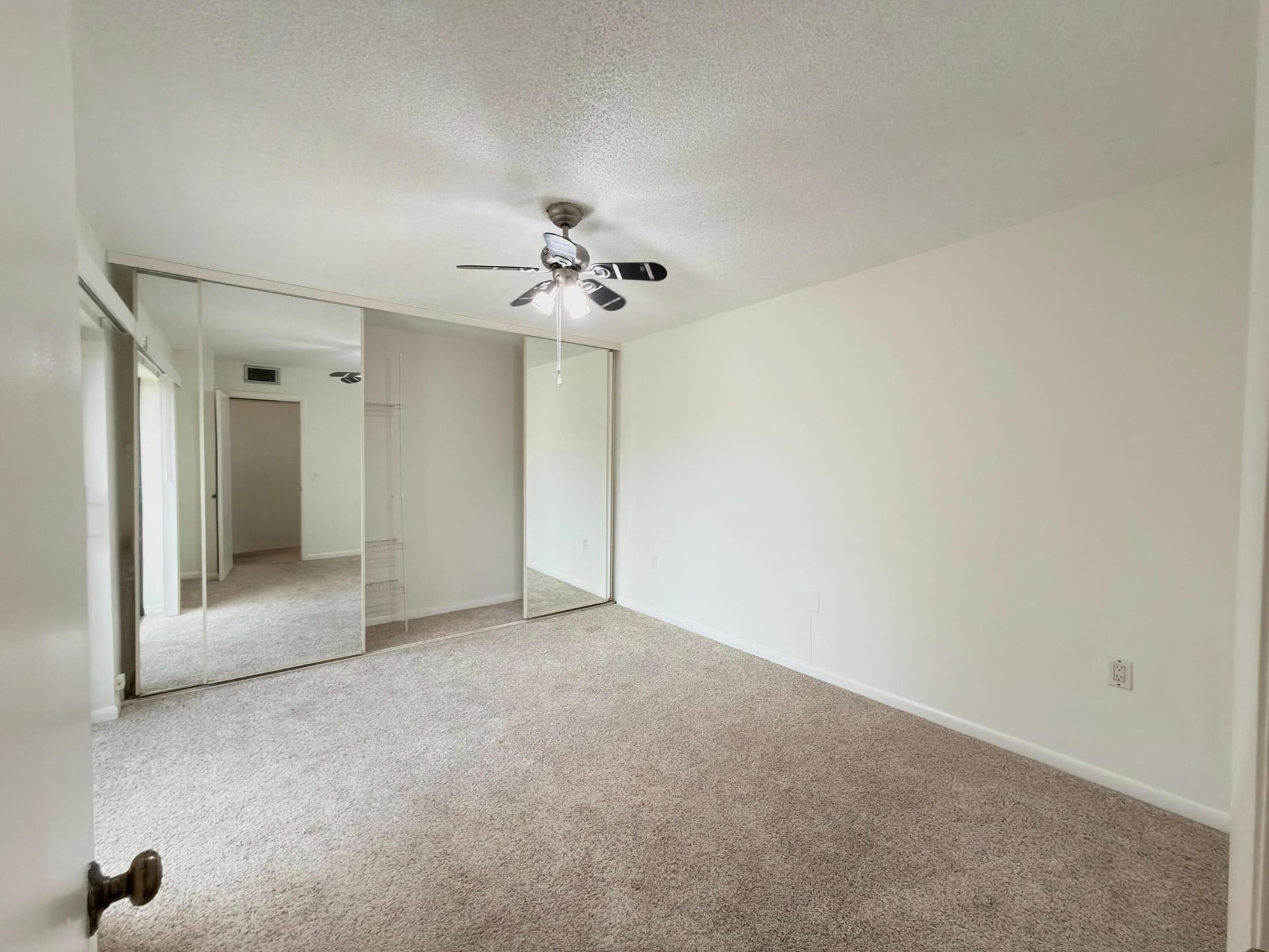  Residence photo 28