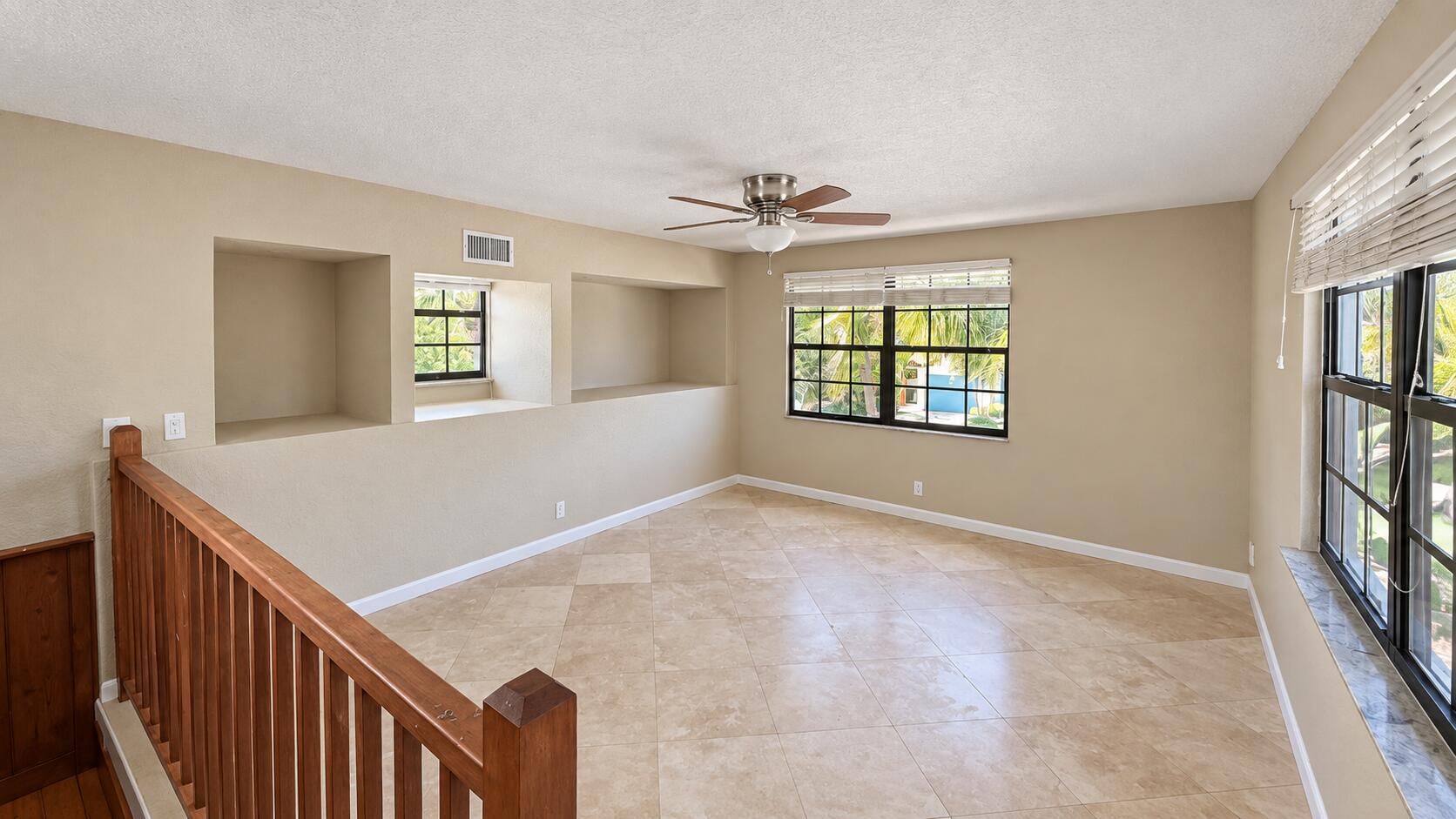 Residence photo 10