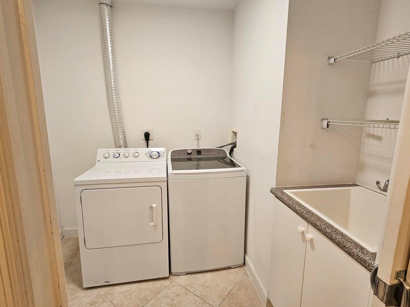 One City Plaza Unit 1604 photo 7