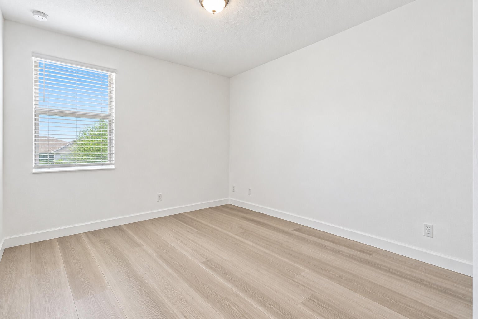 Residence photo 22