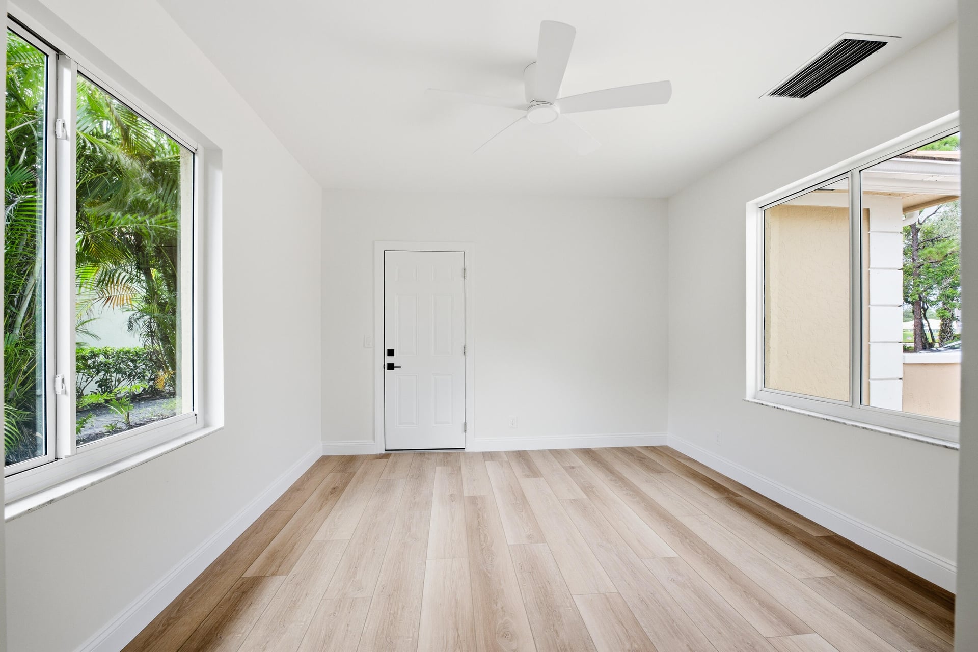 Monarch Country Club Residence photo 55
