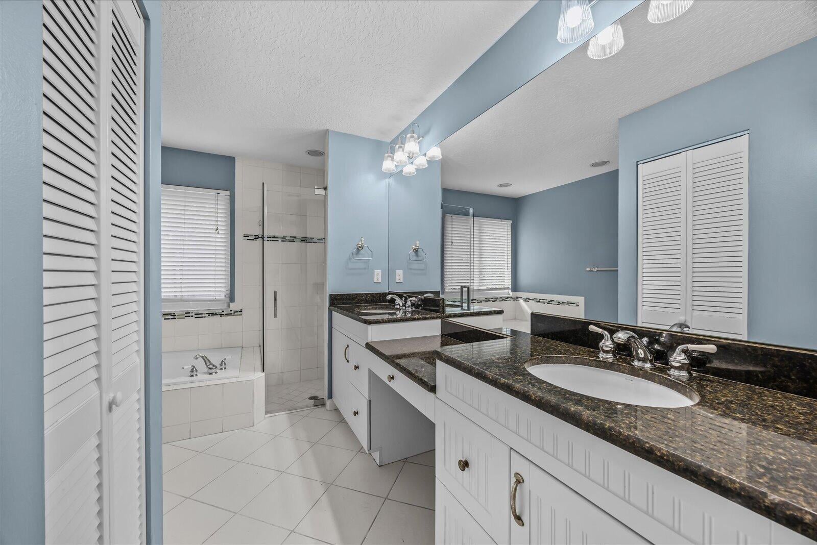 Residence photo 22