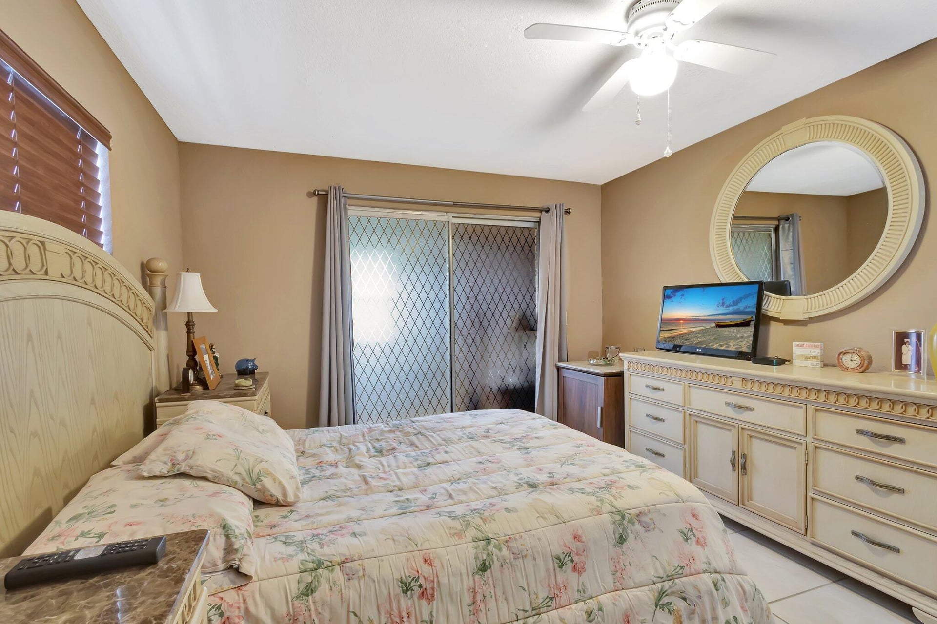  Residence photo 16