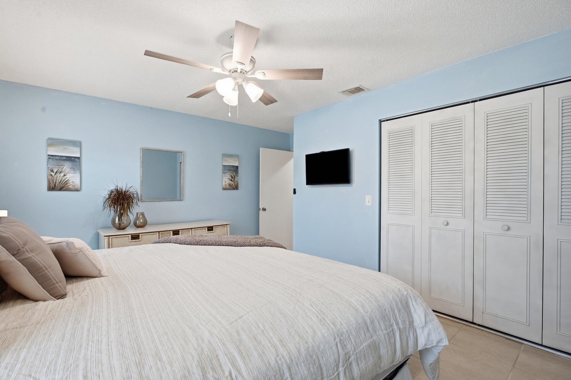 Residence photo 16