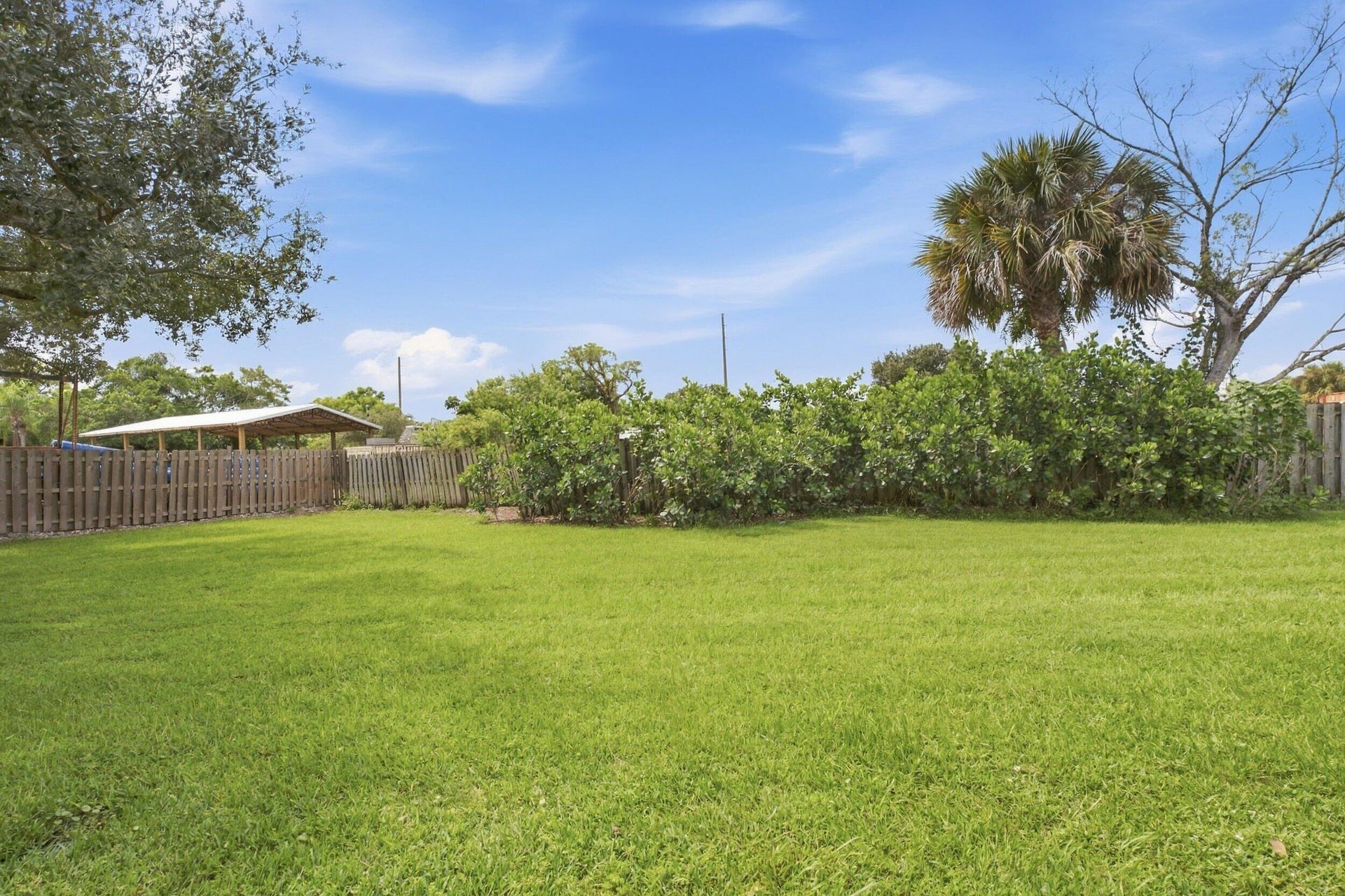 Residence photo 22