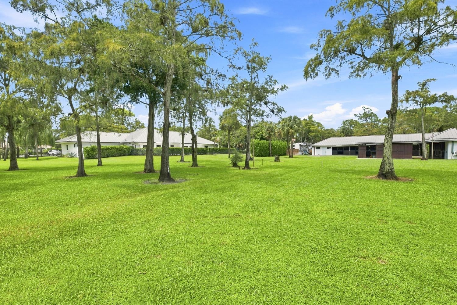 Paddock Park 2 Residence photo 25
