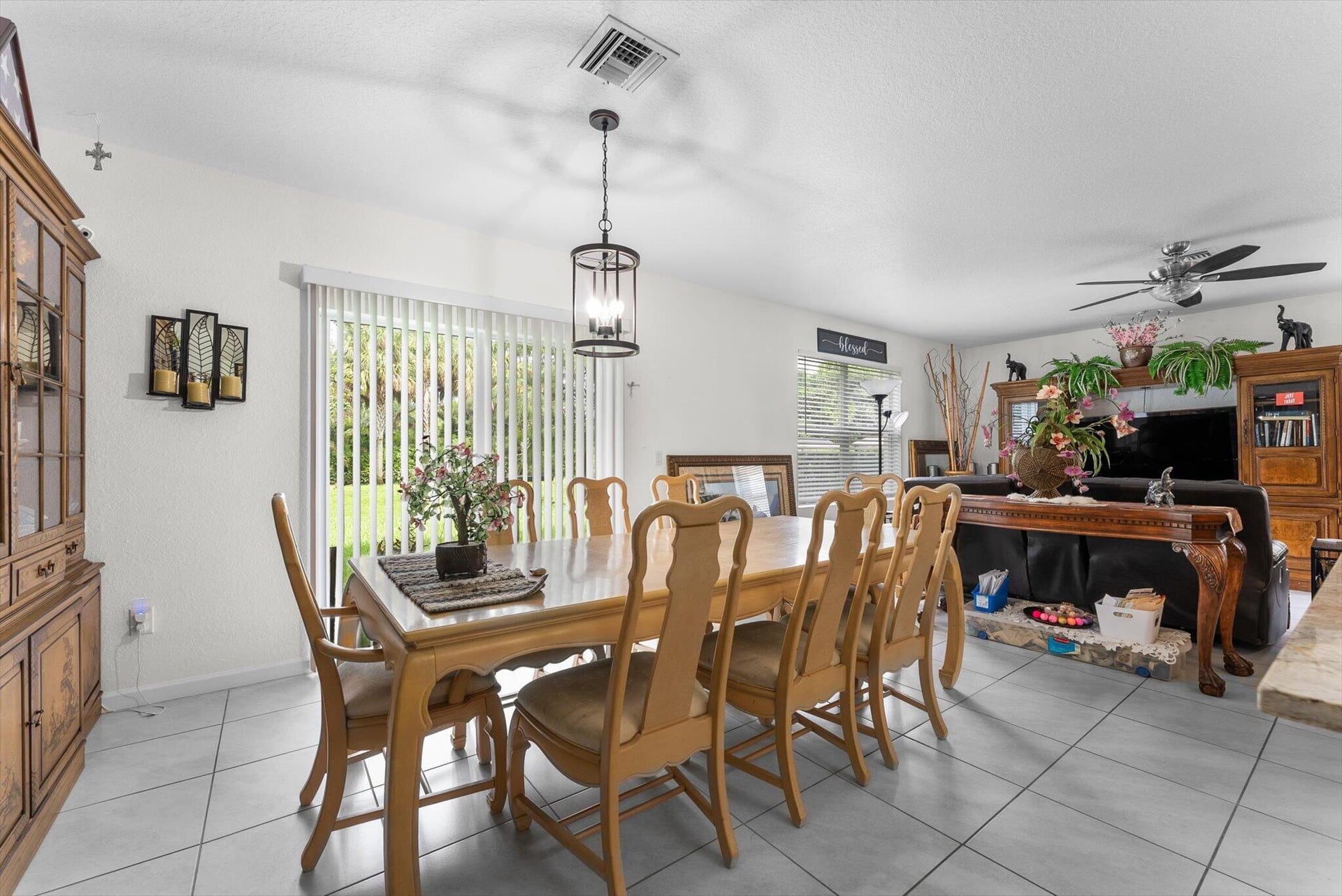 Residence photo 16
