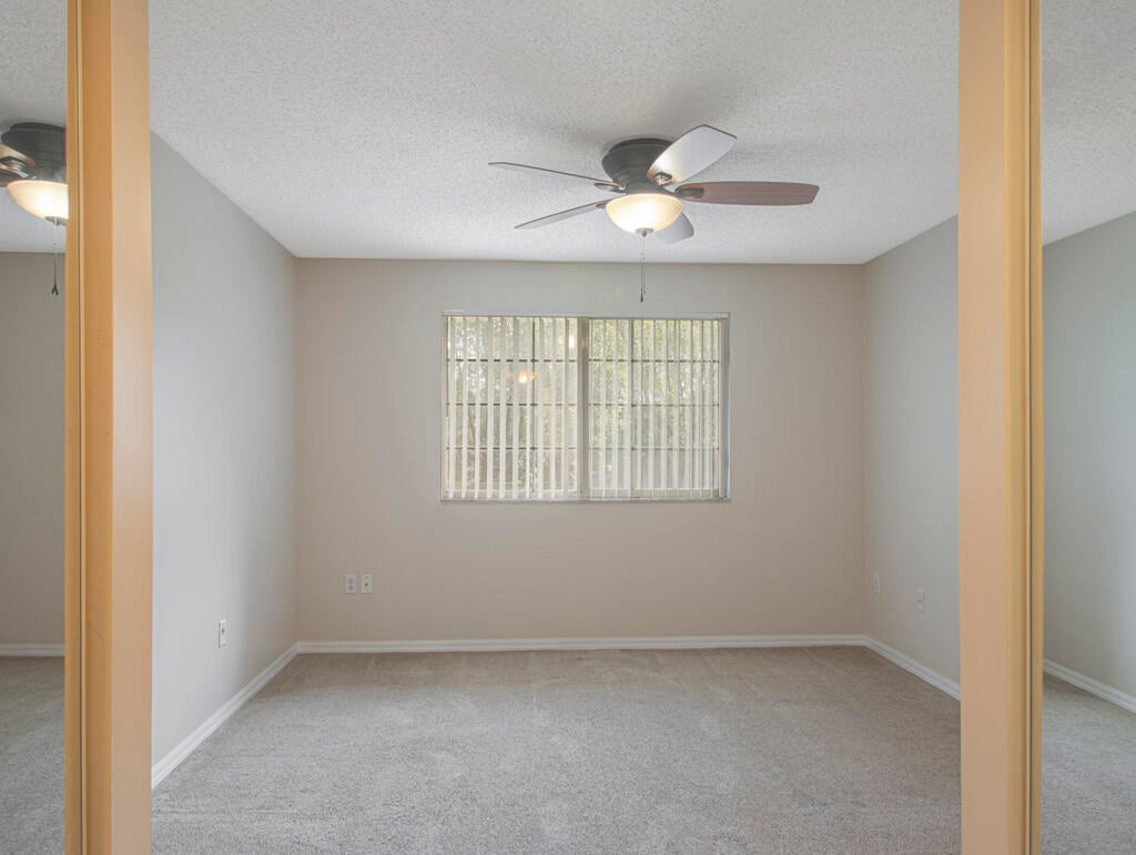 Unit 506 photo 7