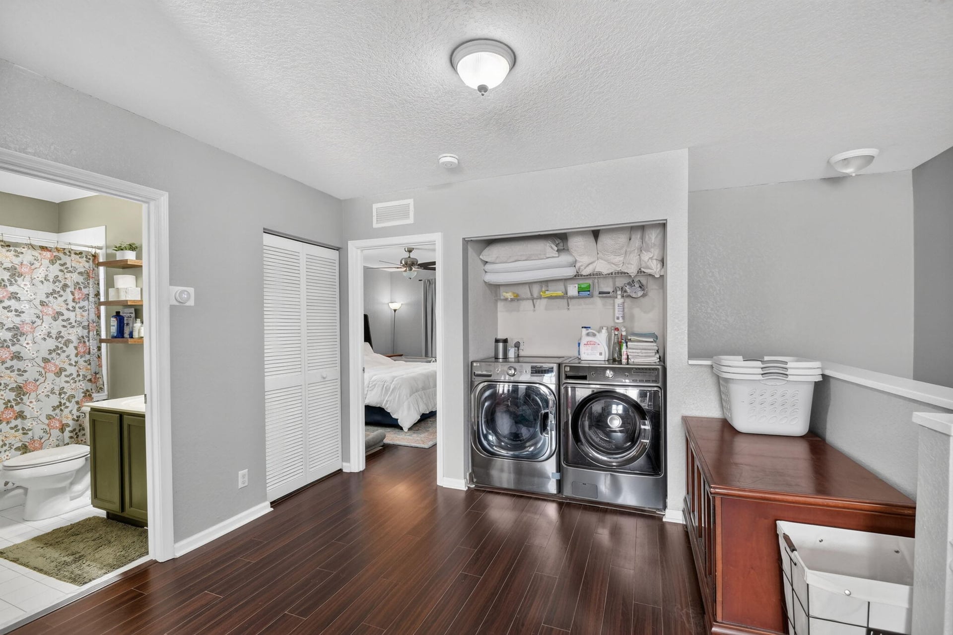 Residence photo 34