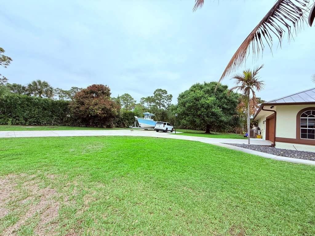 Residence photo 19