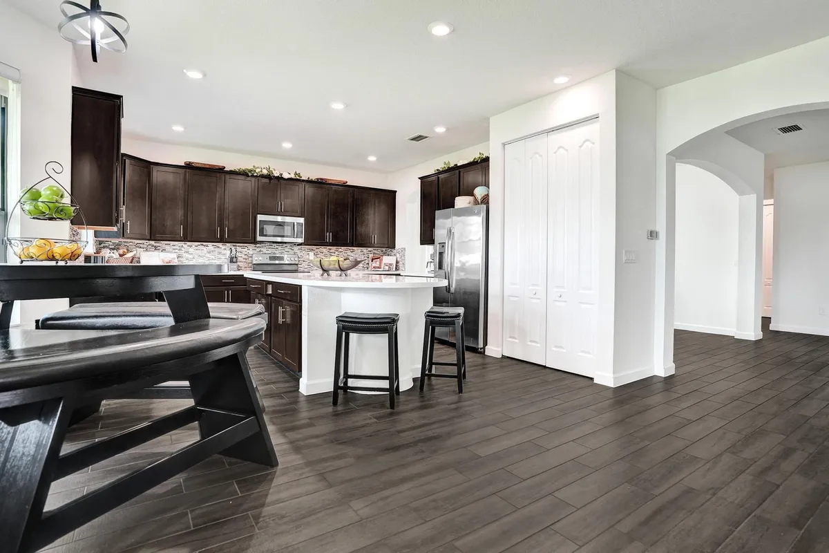 Residence photo 22