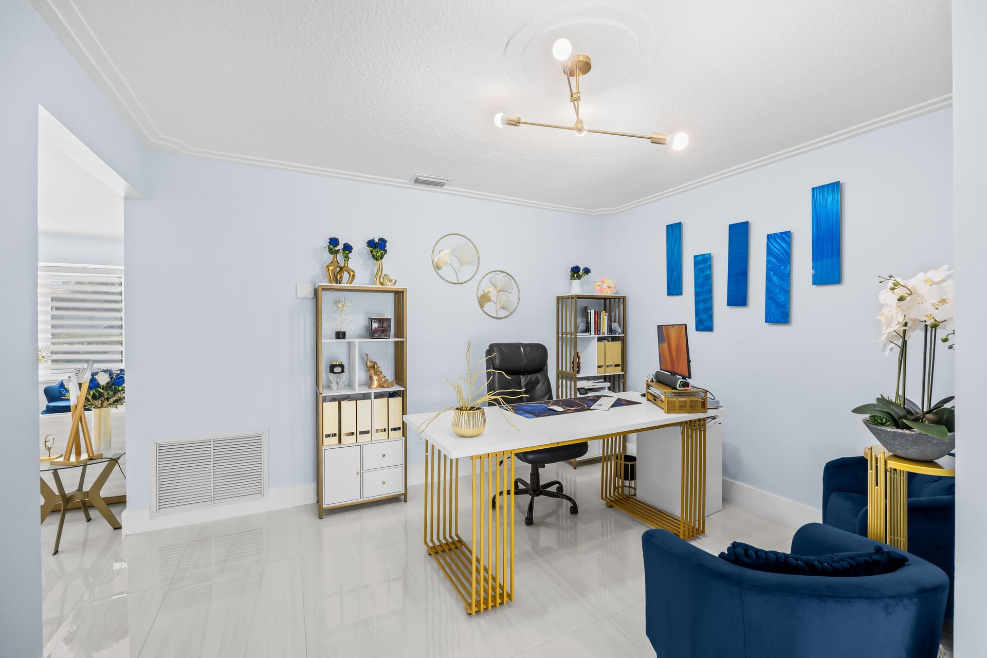 Residence photo 37