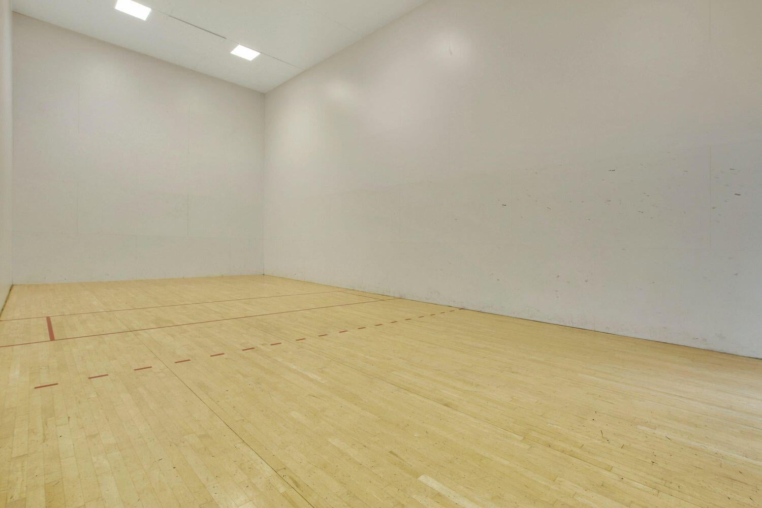 Unit 2212 photo 31