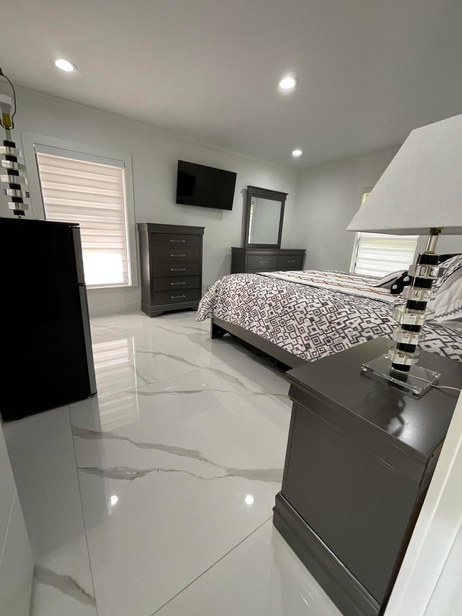 Residence photo 61