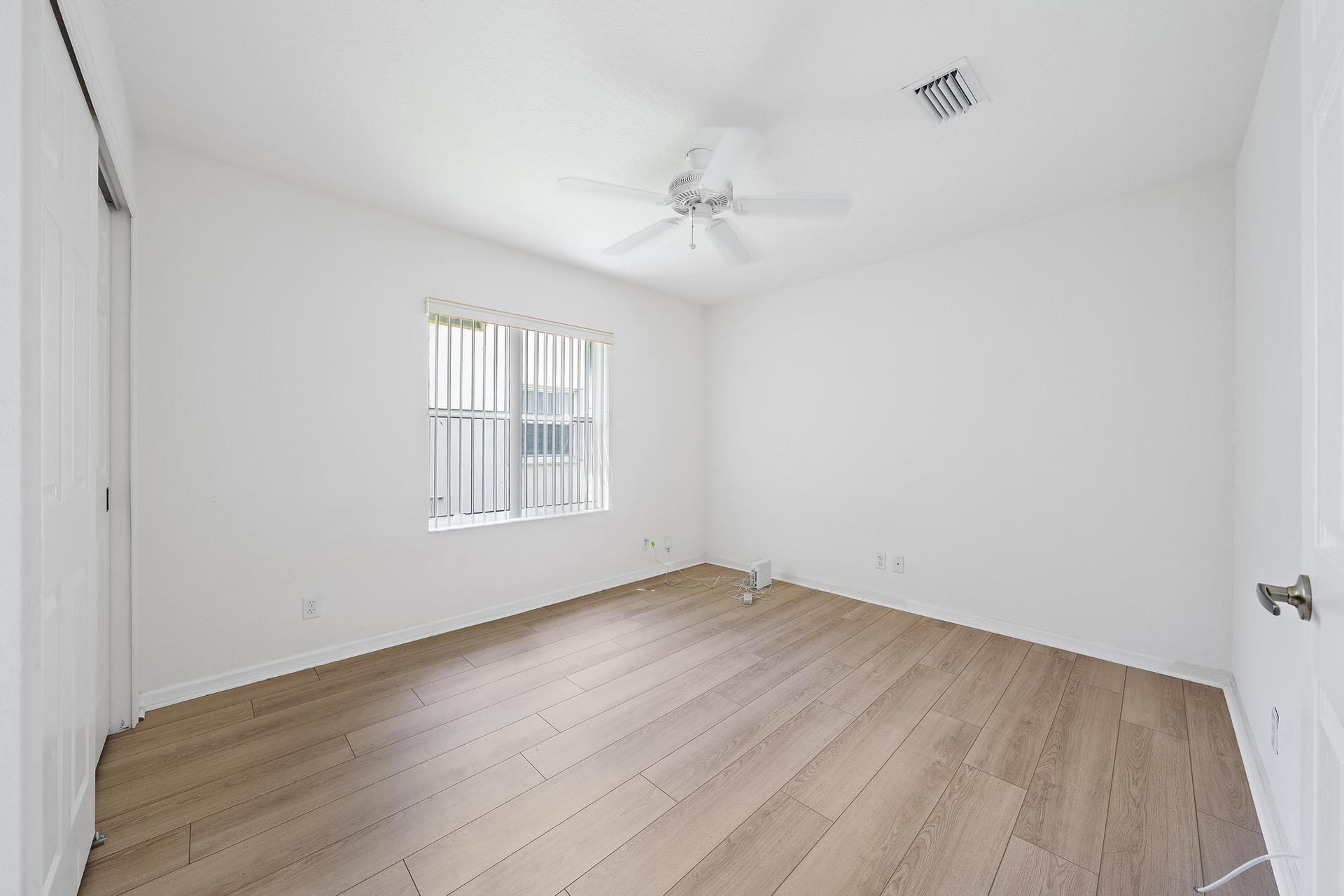 Residence photo 19