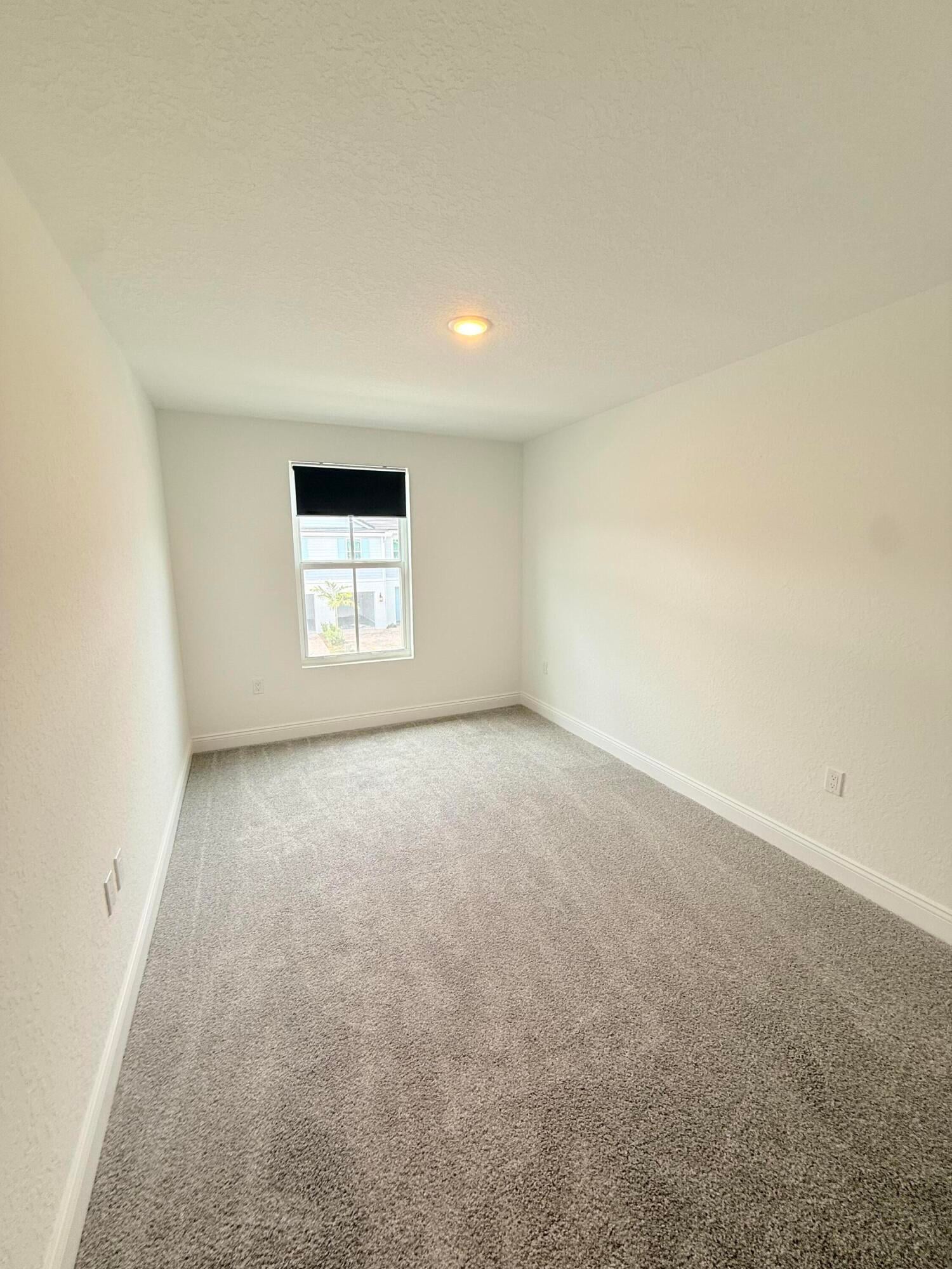  Residence photo 19