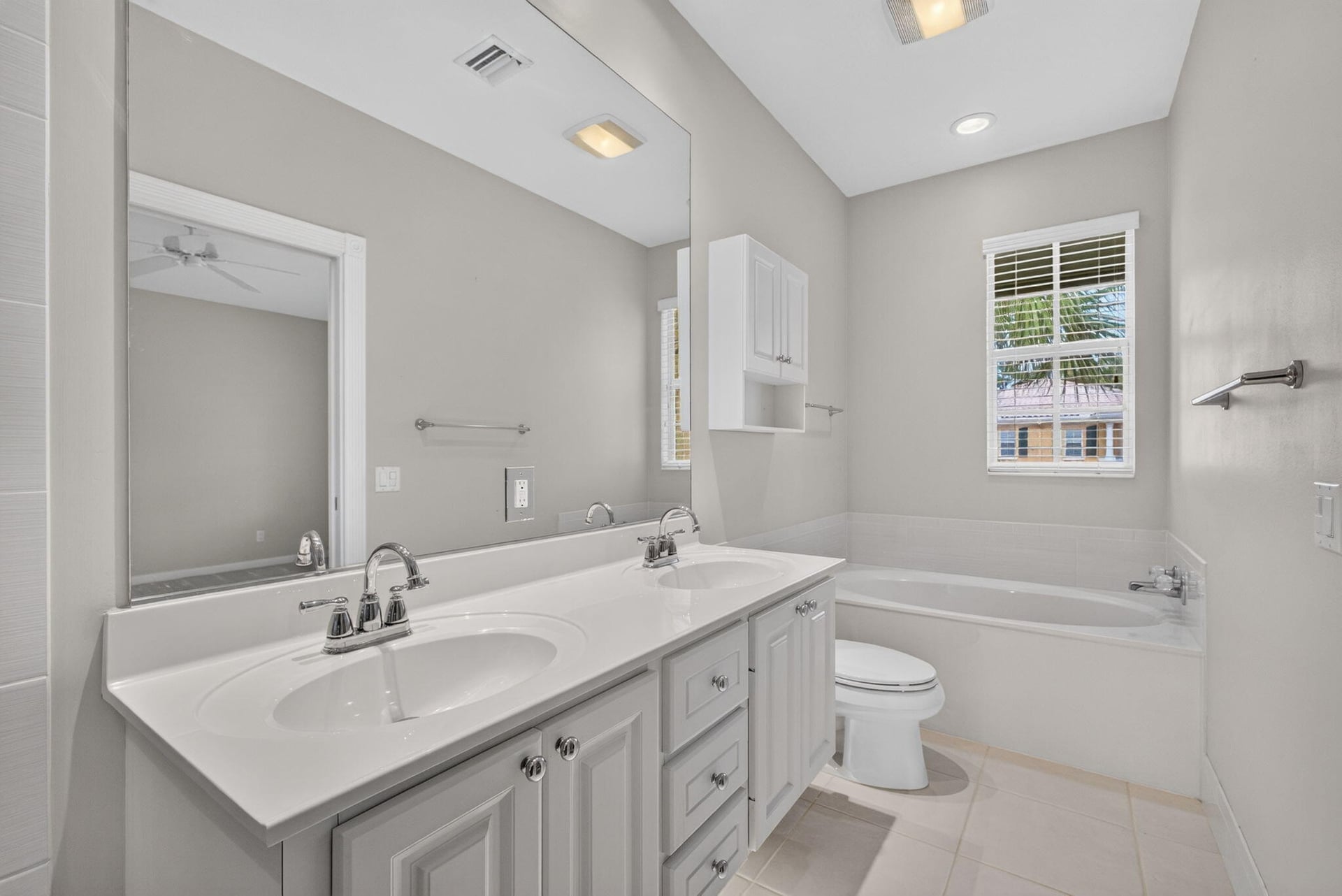 Residence photo 31