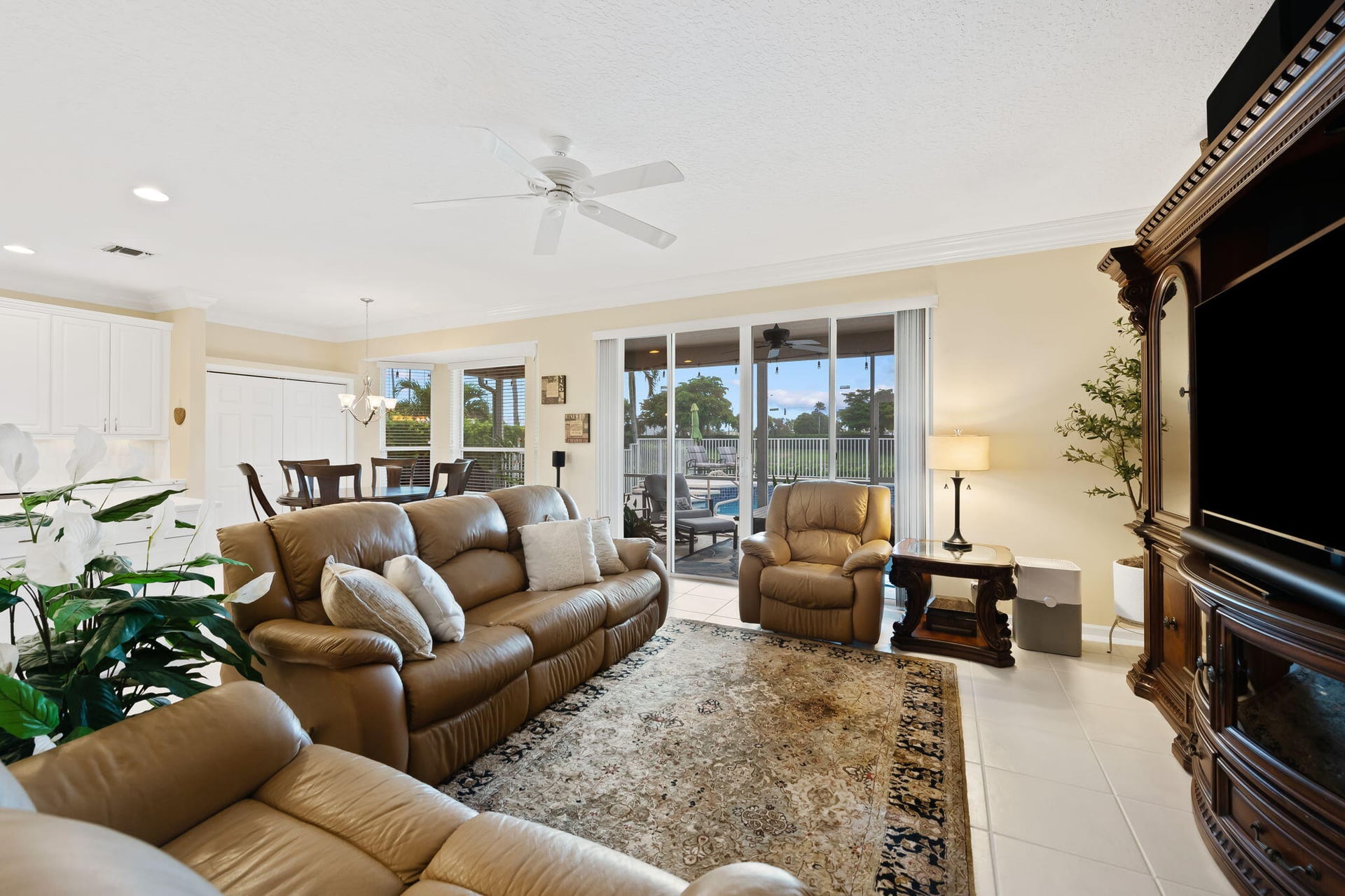  Residence photo 13