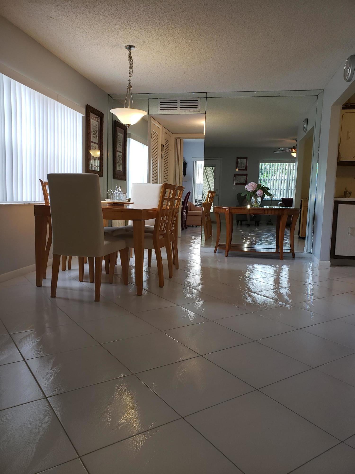  Residence photo 13