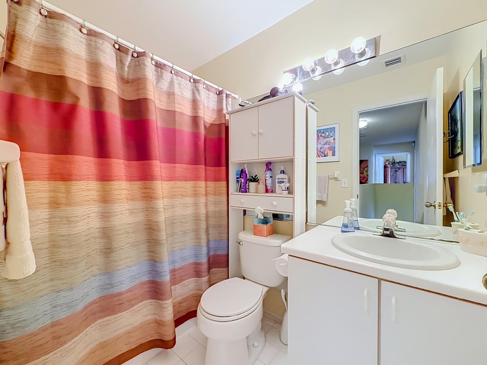 Residence photo 46