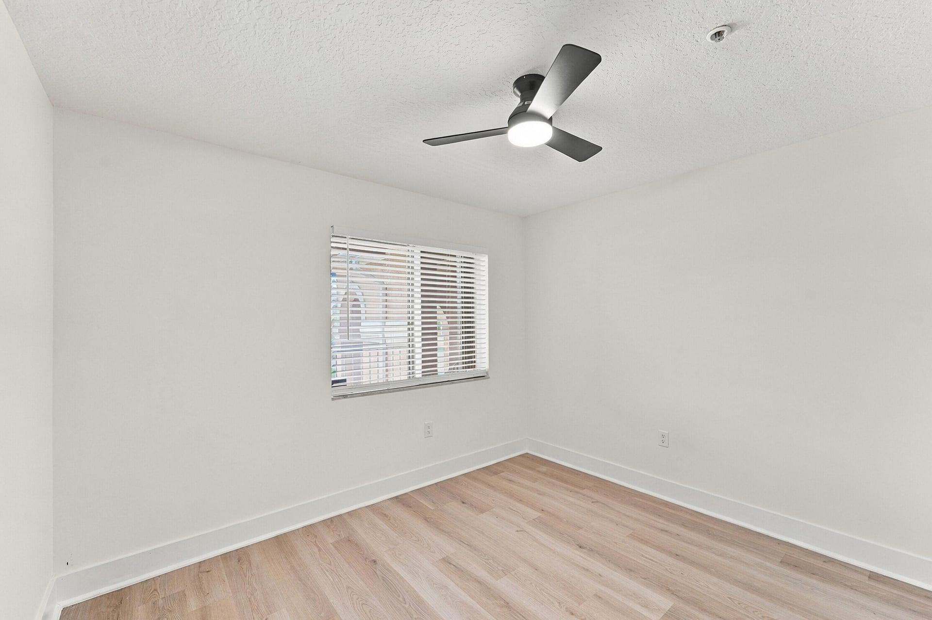  Unit 201 photo 19