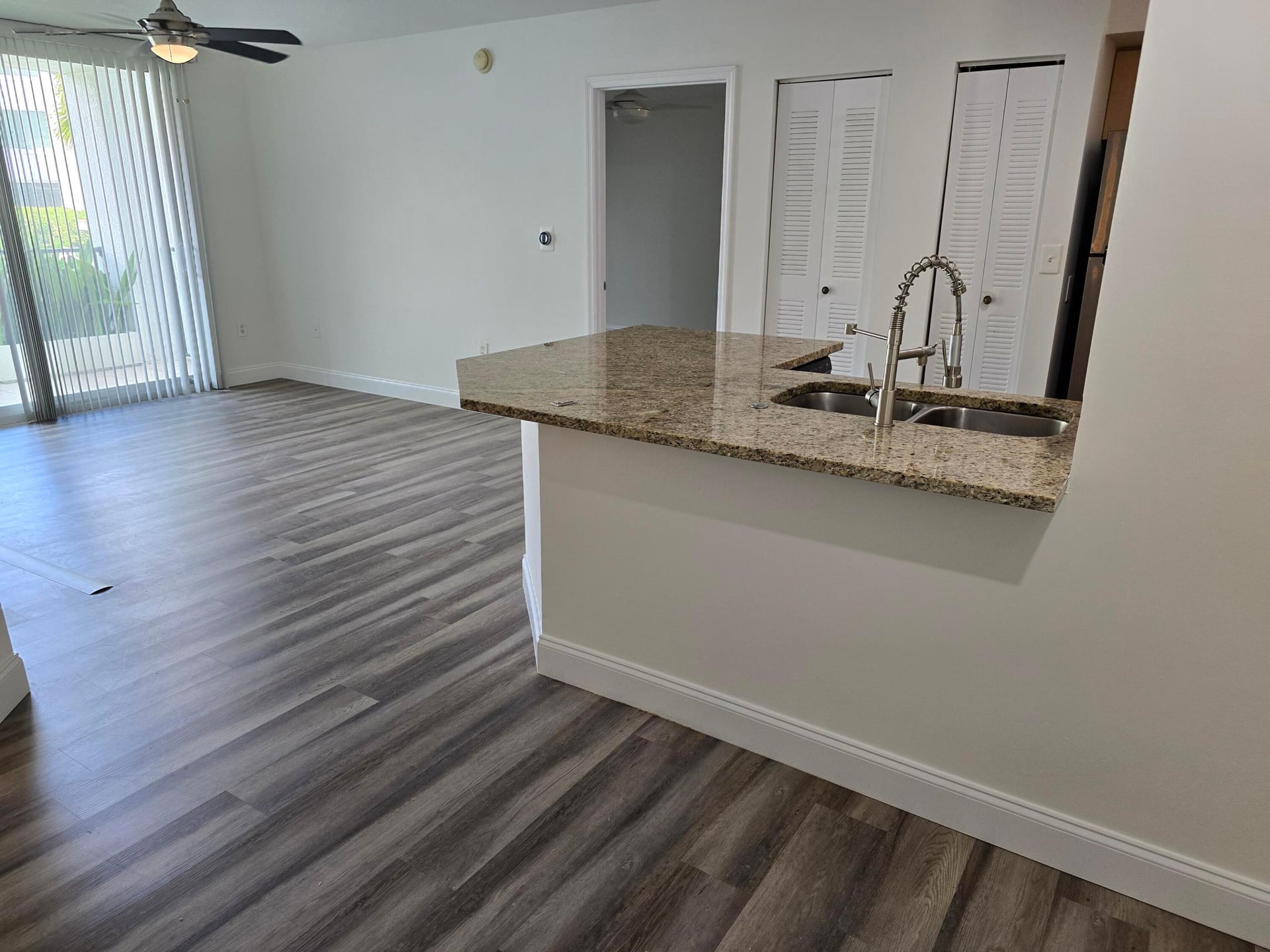 Residence photo 7