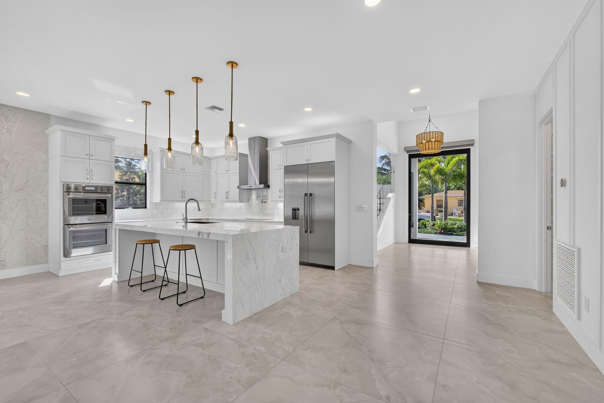 Palm Beach Shores Residence photo 7